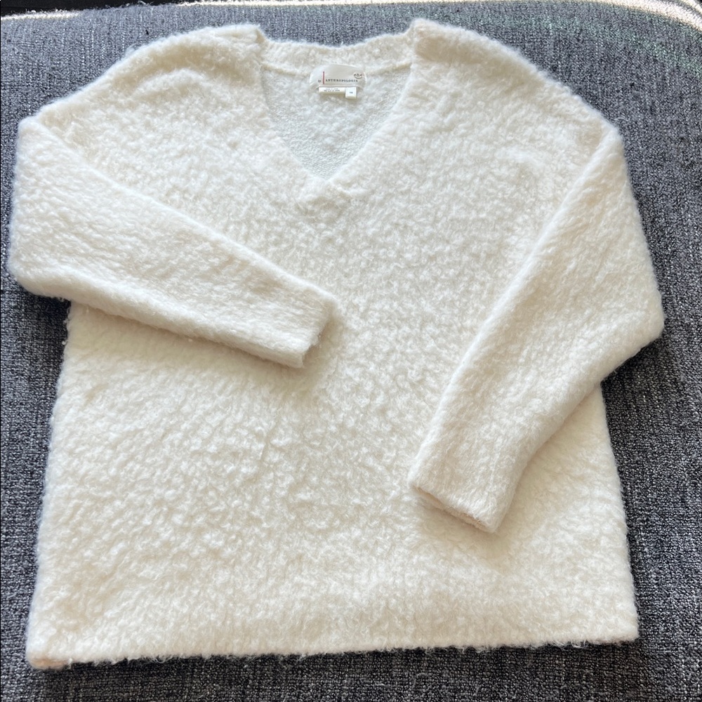 Anthropologie Cream V-Neck Sweater - Picture 6 of 13